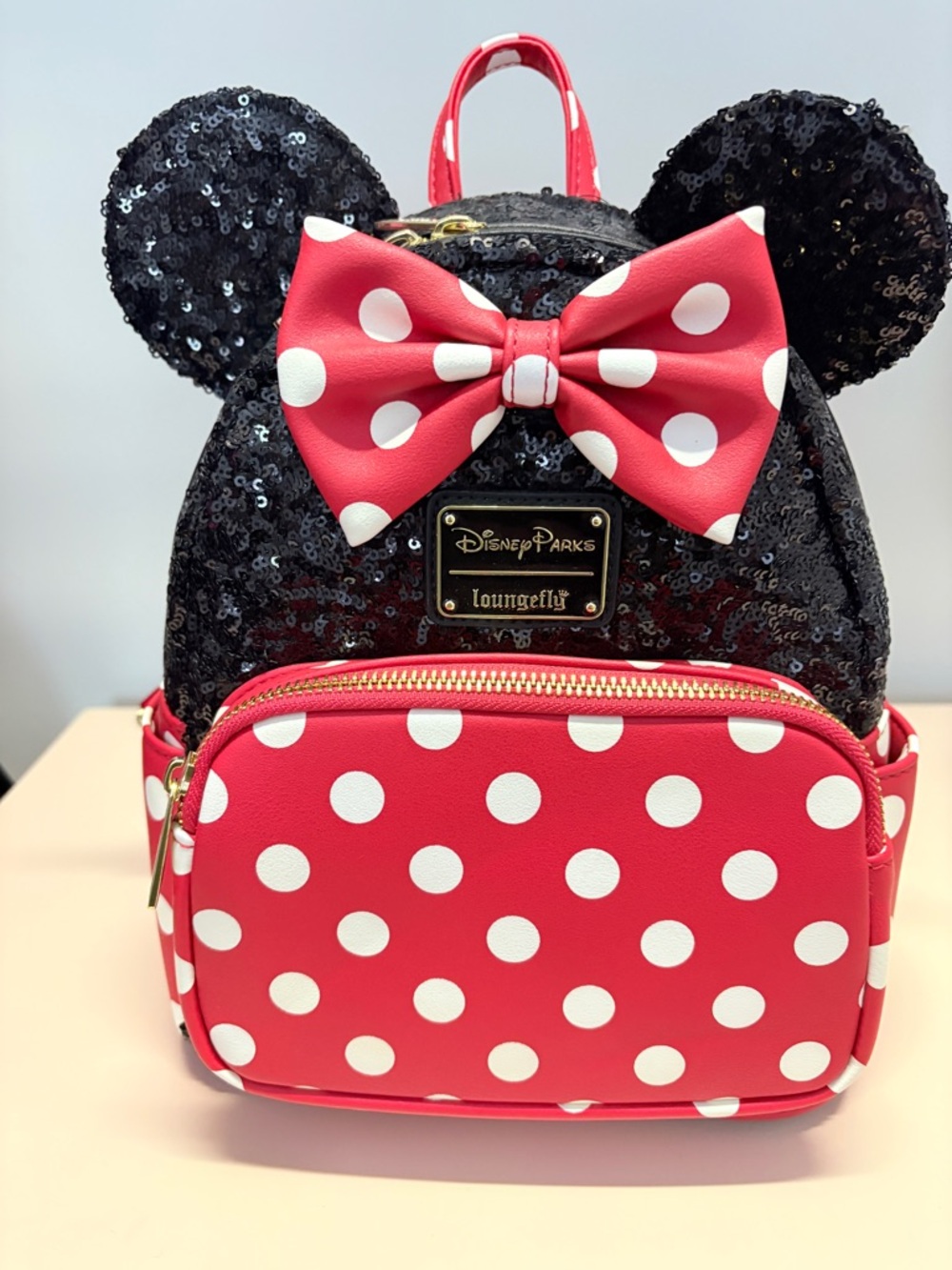 Loungefly Minnie Mouse Disney Parks bag